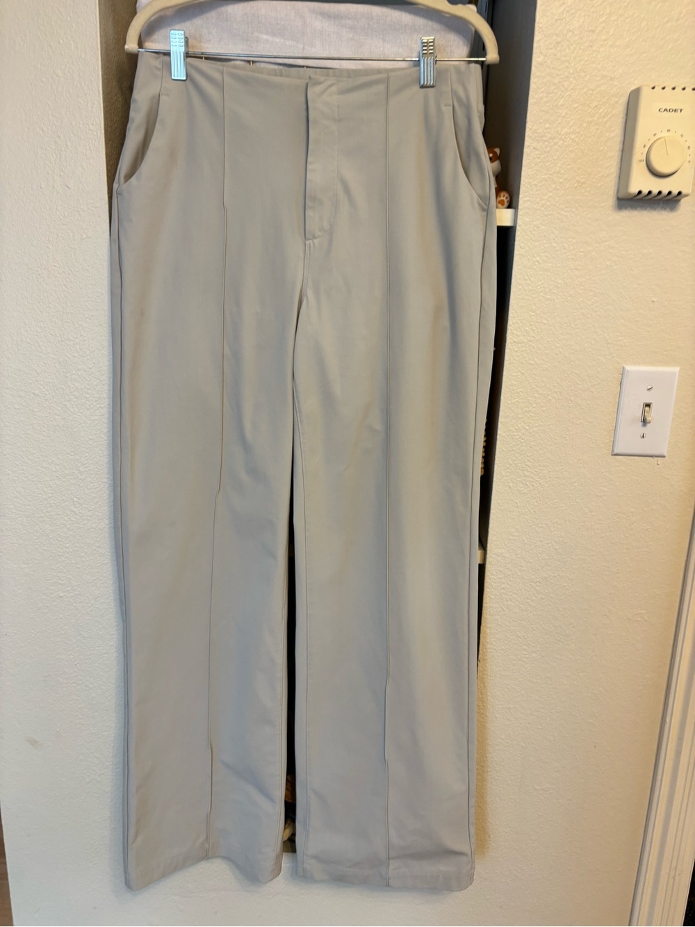 Vuori Men's Light Gray Dress Pants - Straight Leg